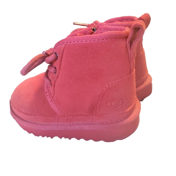 UGG Toddler Neumel II Chukka Boots - Red Size 8 Toddler - Picture 3 of 5